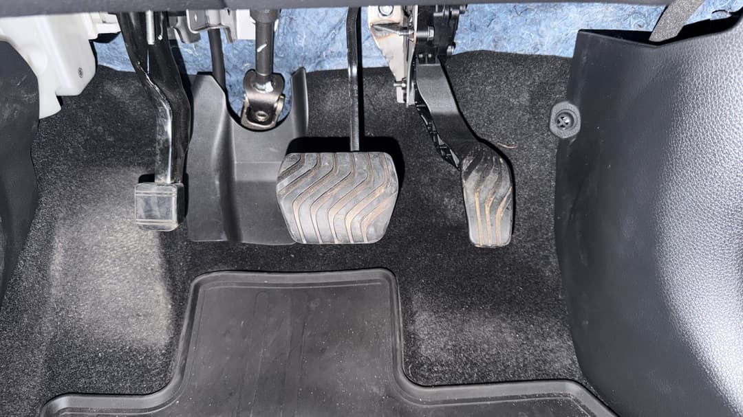 2022 Nissan X-trail St (4WD), Automatic, 50477 km, Pedals and Footmat