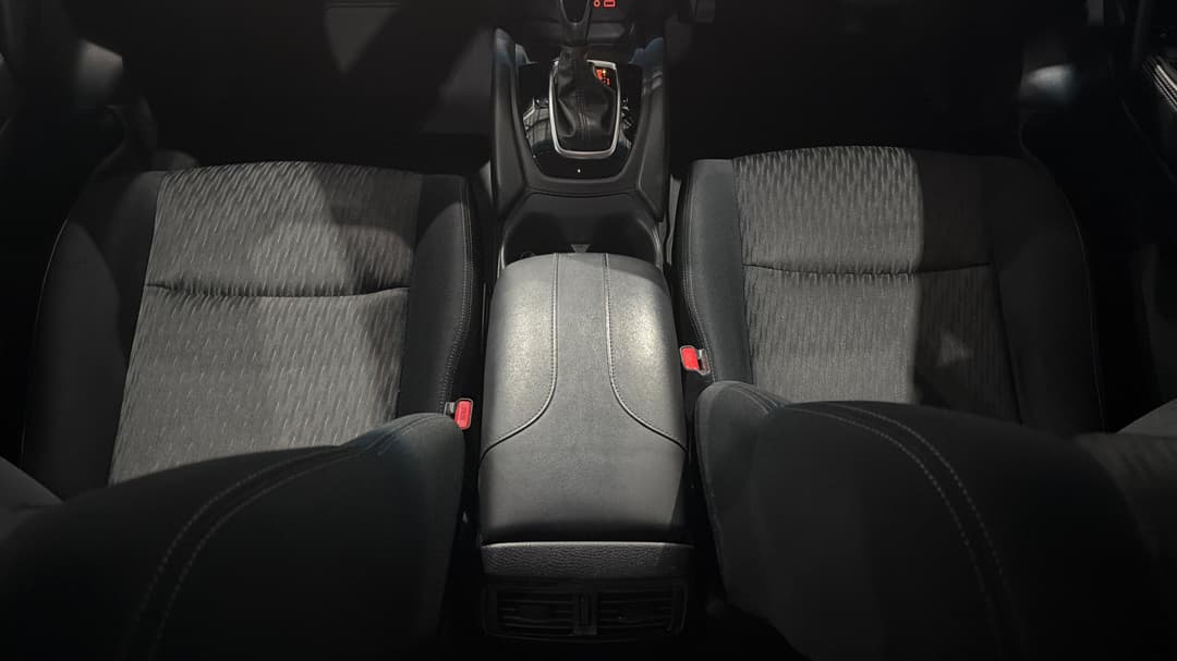 2022 Nissan X-trail St (4WD), Automatic, 50477 km, Center Console