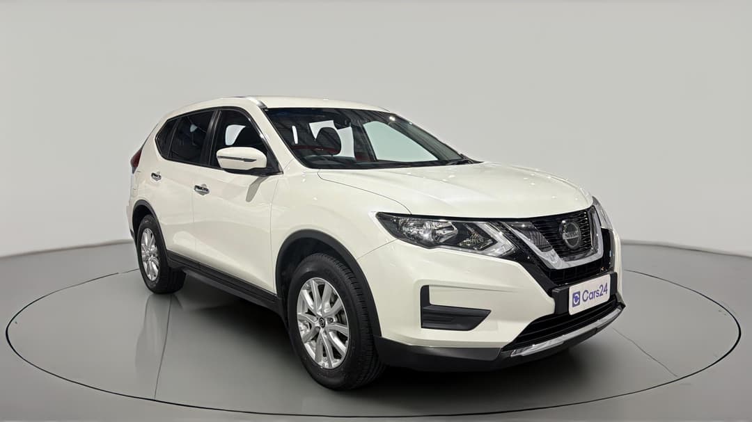2022 Nissan X-trail St (4WD), Automatic, 50477 km, Right Front Diagonal (45- Degree) View
