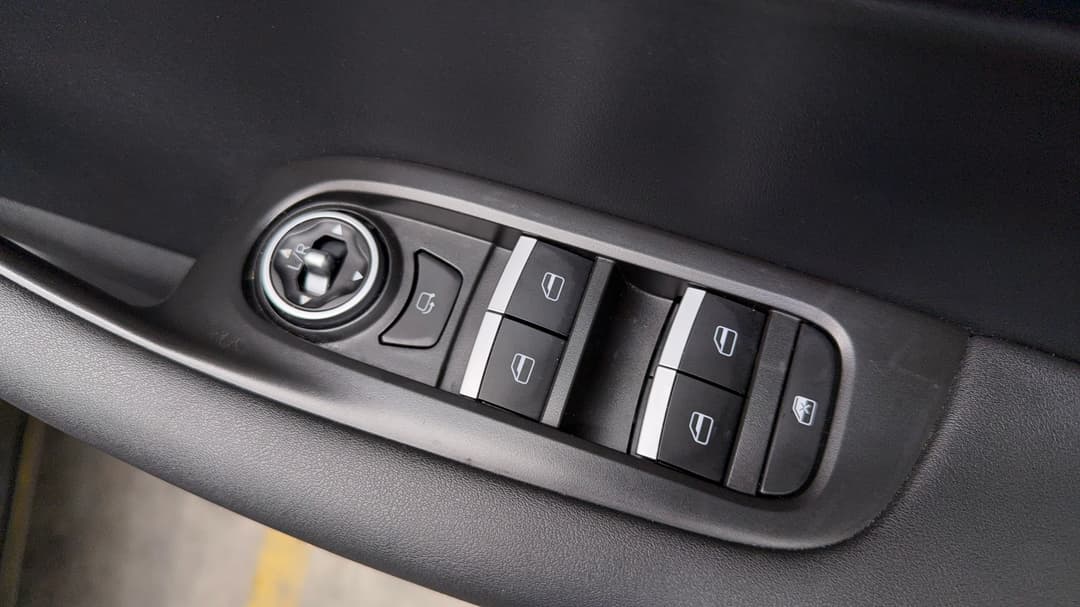 2024 Chery Tiggo 4 Pro Ultimate, Automatic, 22190 km, Drivers Side Door Panel Controls