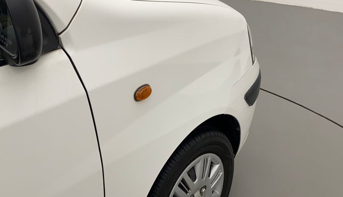 2011 Hyundai Santro Xing GLS, Petrol, Manual, 50,091 km, Right fender - Slightly dented