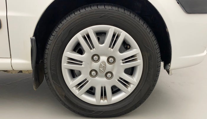2011 Hyundai Santro Xing GLS, Petrol, Manual, 50,091 km, Right Front Wheel