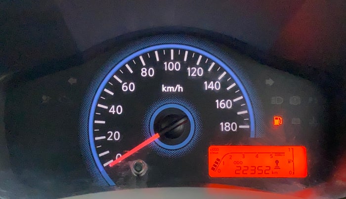 2016 Datsun Redi Go T (O), Petrol, Manual, 22,351 km, Odometer Image