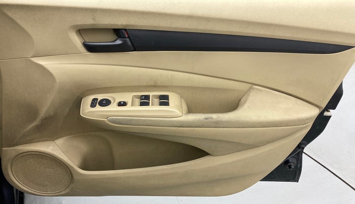 2011 Honda City 1.5L I-VTEC S MT, Petrol, Manual, 64,884 km, Driver Side Door Panels Control