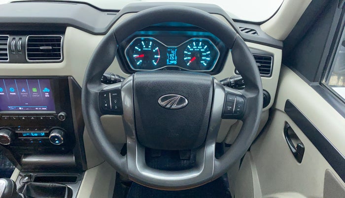 2020 Mahindra Scorpio S9, Diesel, Manual, 48,491 km, Steering Wheel Close Up