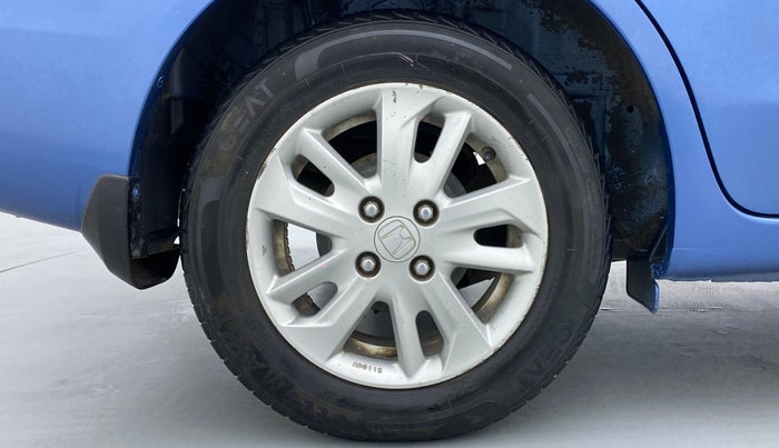 2014 Honda Amaze 1.5 VXMT I DTEC, Diesel, Manual, 76,440 km, Right Rear Wheel