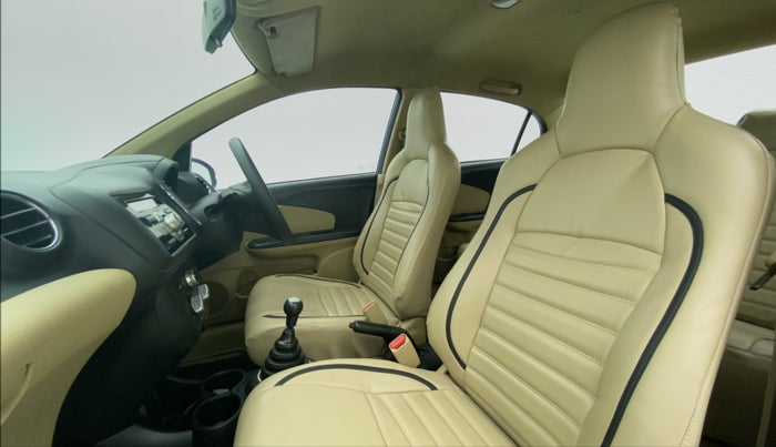 2014 Honda Amaze 1.5 VXMT I DTEC, Diesel, Manual, 76,440 km, Right Side Front Door Cabin View