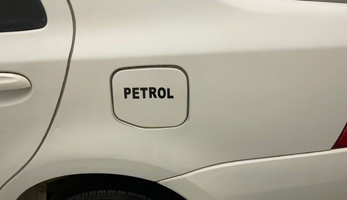 2011 Toyota Etios G, Petrol, Manual, 75,766 km, Left quarter panel - Minor scratches