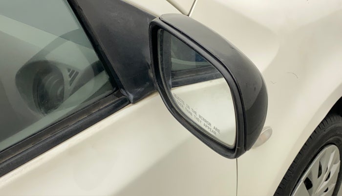 2011 Toyota Etios G, Petrol, Manual, 75,766 km, Right rear-view mirror - Mirror motor not working