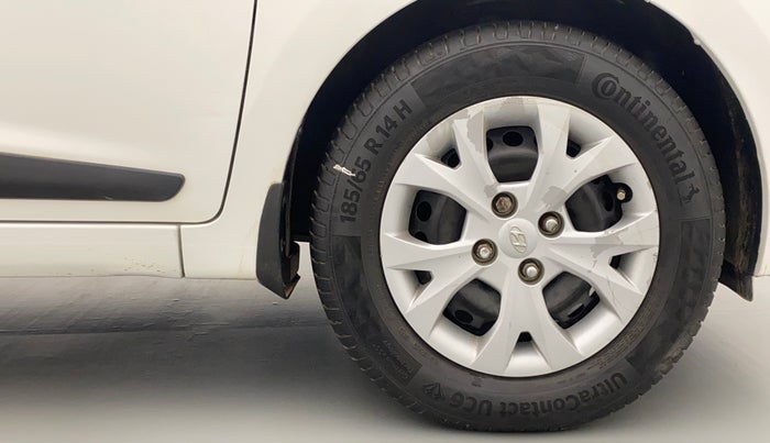 2014 Hyundai Grand i10 SPORTZ 1.2 KAPPA VTVT, Petrol, Manual, 49,069 km, Right Front Wheel