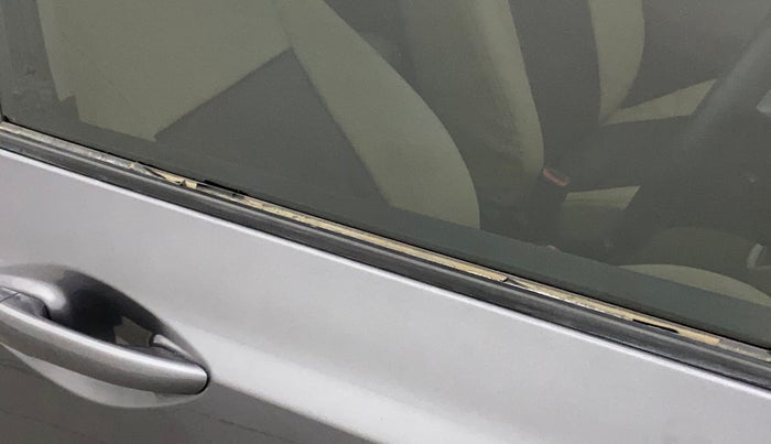 2016 Hyundai Grand i10 SPORTZ 1.2 KAPPA VTVT, Petrol, Manual, 30,789 km, Driver-side door - Weather strip has minor damage