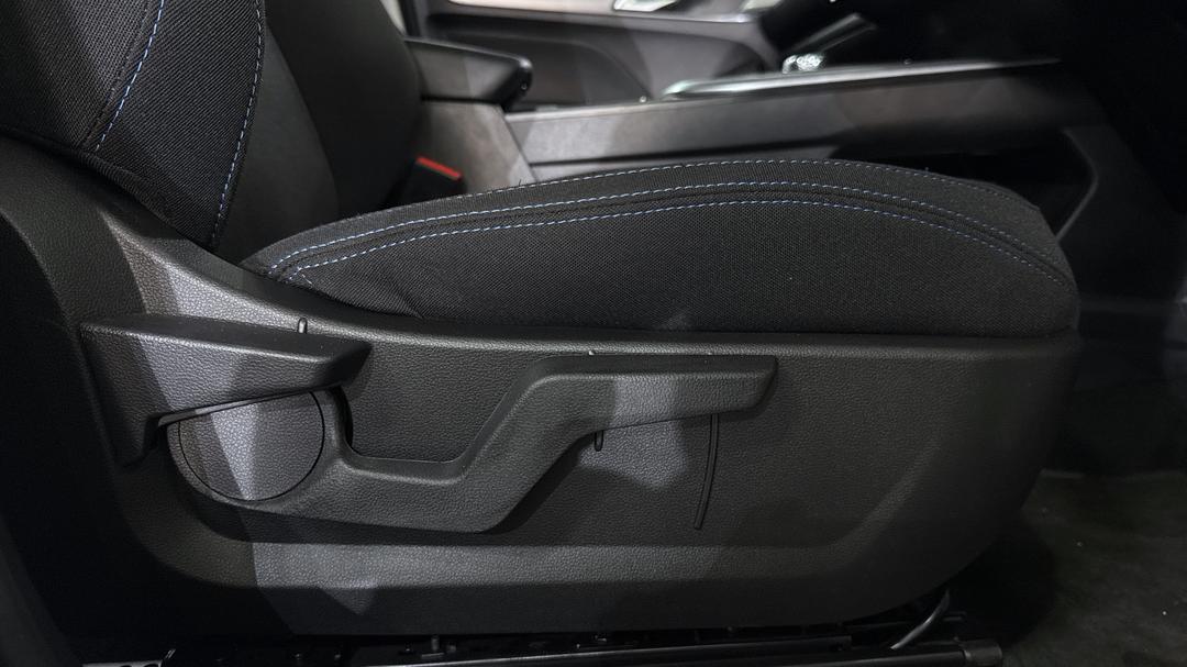 2023 GWM Haval Jolion Premium, Automatic, 16913 km, Drivers Side Adjustment Panel