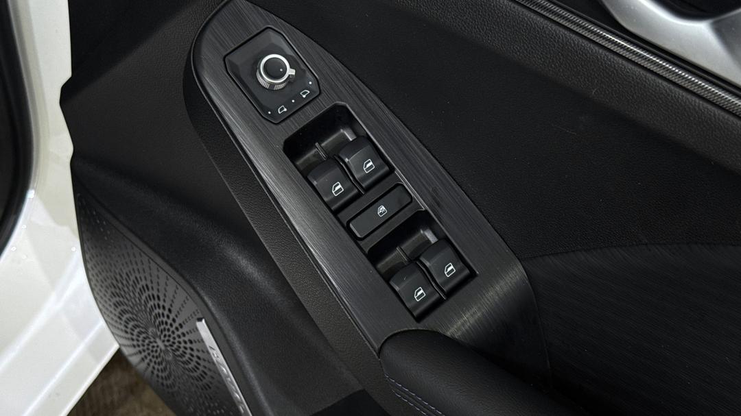 2023 GWM Haval Jolion Premium, Automatic, 16913 km, Drivers Side Door Panel Controls