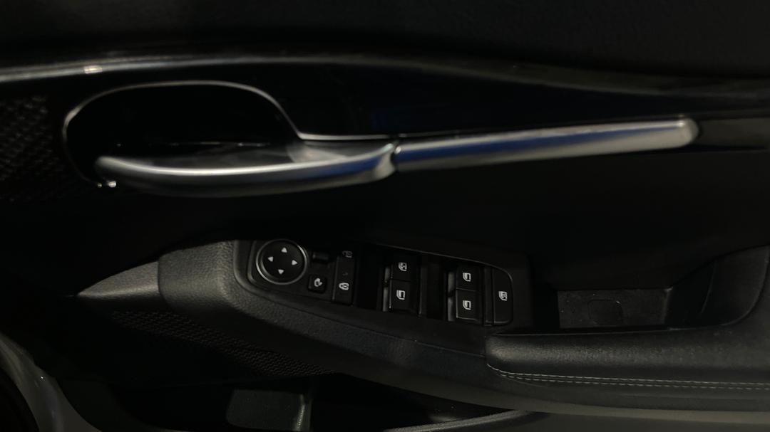 2022 Kia Seltos Sport+ (FWD), Automatic, 60272 km, Drivers Side Door Panel Controls