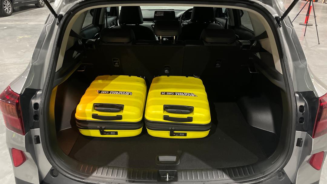 2022 Kia Seltos Sport+ (FWD), Automatic, 60272 km, Boot Inside View with Luggage