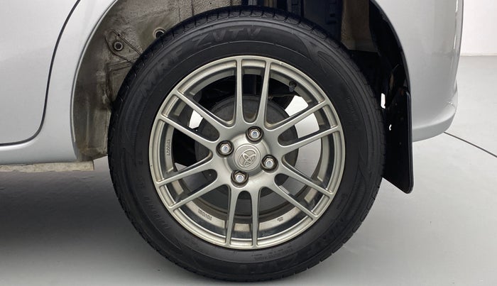 2017 Toyota Etios Liva VXD, Diesel, Manual, 32,469 km, Left Rear Wheel