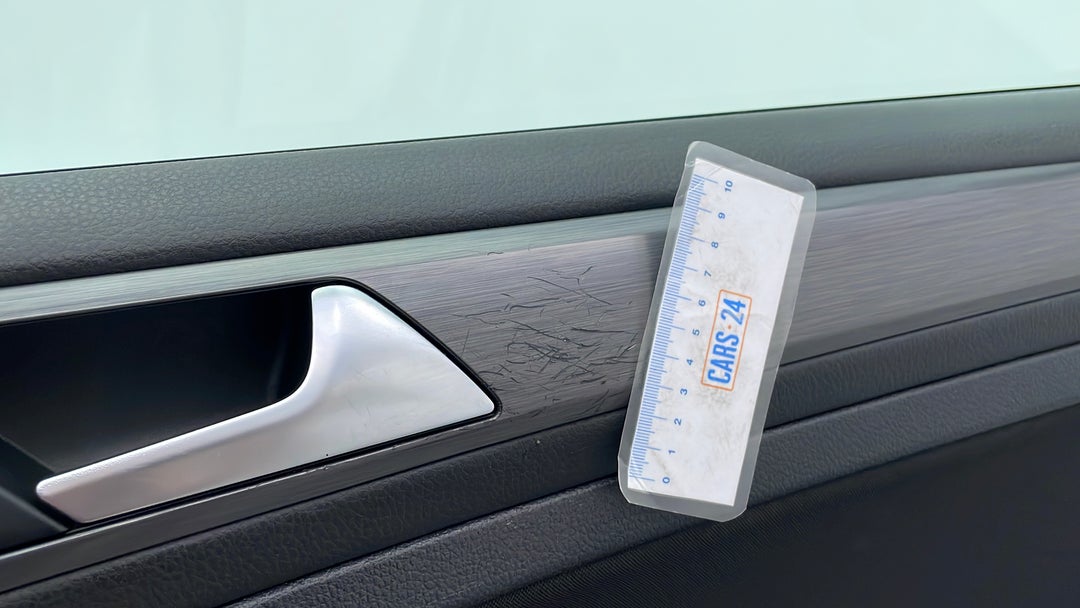 Doors Front RHS Lining broken / damaged