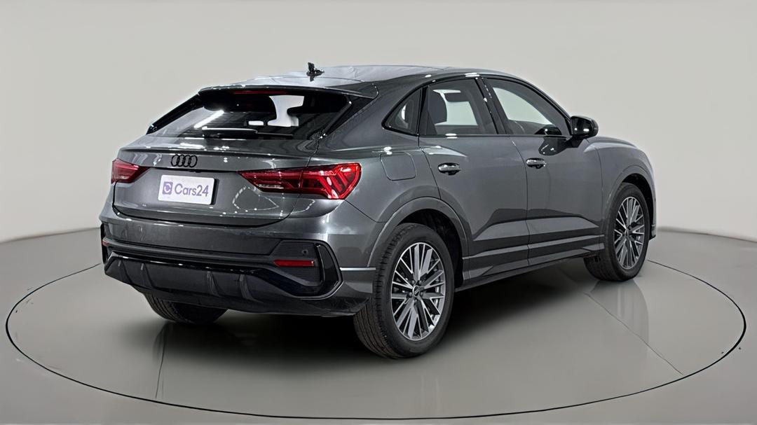 2021 Audi Q3 35 Tfsi S Line, Automatic, 54520 km, Right Back Diagonal (45- Degree) View