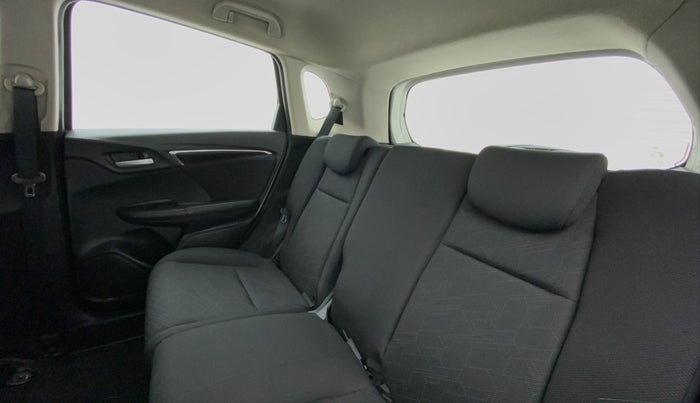 2016 Honda Jazz VX  1.2, Petrol, Manual, 29,949 km, Right Side Door Cabin View