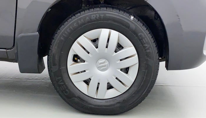 2021 Maruti Alto LXI CNG, CNG, Manual, 16,511 km, Right Front Wheel