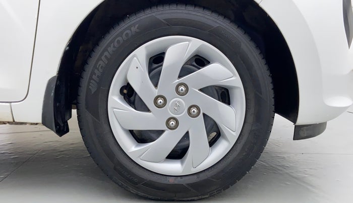 2019 Hyundai NEW SANTRO 1.1 SPORTS AMT, Petrol, Automatic, 14,808 km, Right Front Wheel