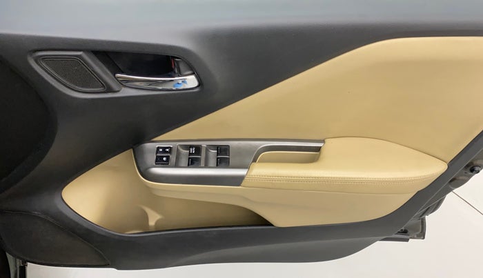 2015 Honda City 1.5L I-VTEC VX CVT, Petrol, Automatic, 1,09,144 km, Driver Side Door Panels Control
