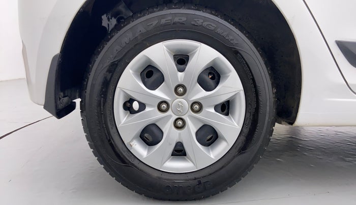 2017 Hyundai Elite i20 SPORTZ 1.2, Petrol, Manual, 13,122 km, Right Rear Wheel