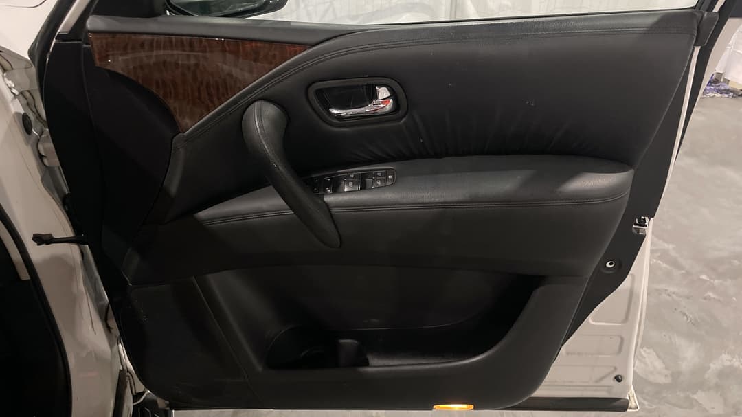 2020 Nissan Patrol Ti (4x4), Automatic, 76321 km, Speaker View