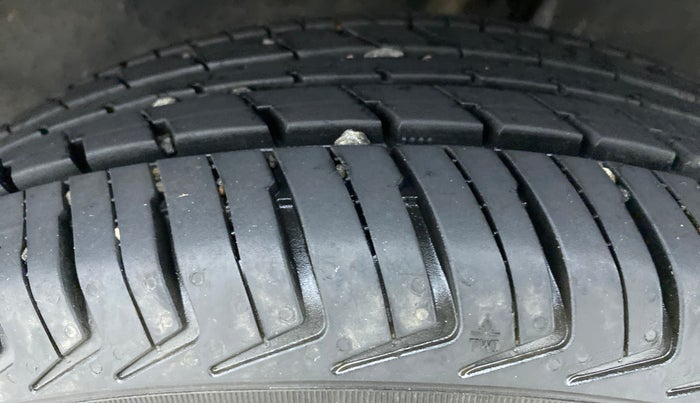 2018 Datsun Redi Go A, Petrol, Manual, 13,335 km, Left Rear Tyre Tread