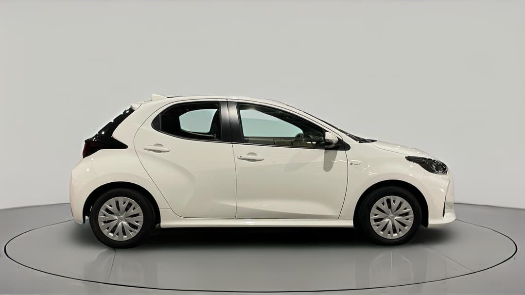 2025 Toyota Yaris Ascent Sport Hybrid, Automatic, 30628 km, Right Side View