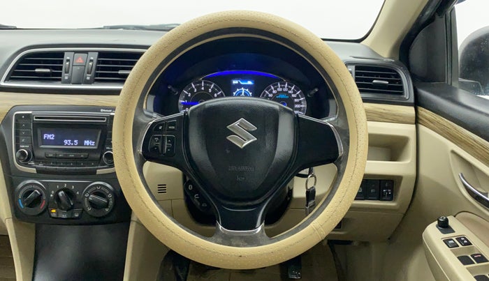 2019 Maruti Ciaz 1.5 SIGMA SHVS, Petrol, Manual, 38,917 km, Steering Wheel Close Up