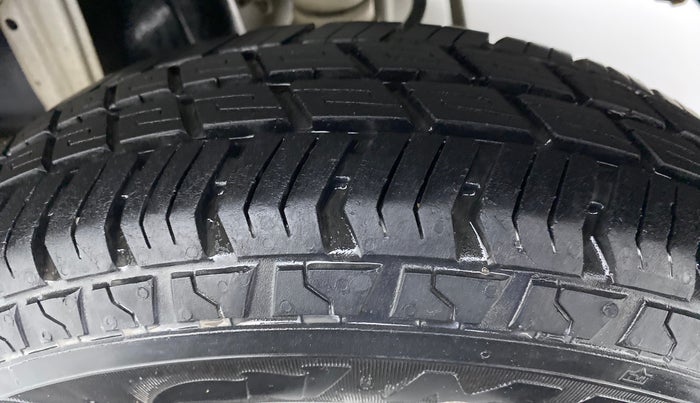2017 Maruti Alto 800 LXI, Petrol, Manual, 67,385 km, Left Rear Tyre Tread