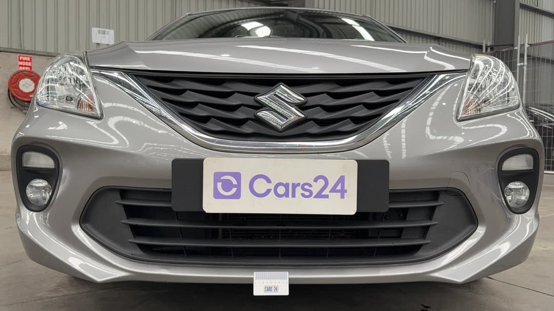 2021 Suzuki Baleno Gl, Automatic, 107494 km, Bumper Front Chip