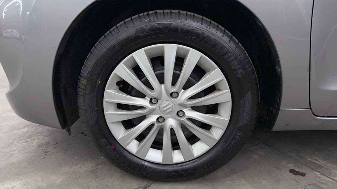 2021 Suzuki Baleno Gl, Automatic, 107494 km, Left Front Wheel