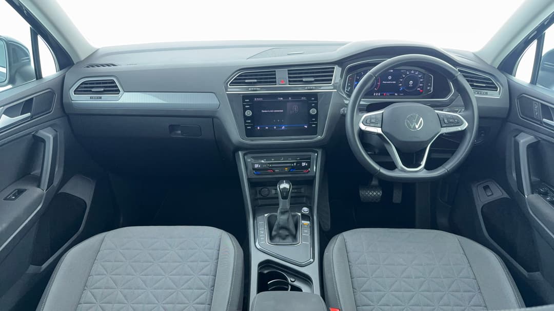 2020 Volkswagen Tiguan 110tsi Life, Automatic, 63489 km, Dashboard View