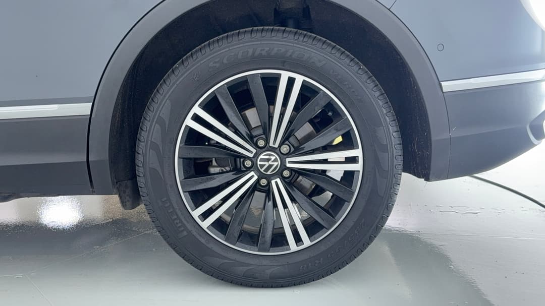 2020 Volkswagen Tiguan 110tsi Life, Automatic, 63489 km, Left Rear Wheel