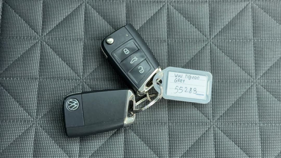 2020 Volkswagen Tiguan 110tsi Life, Automatic, 63489 km, Key Close-up