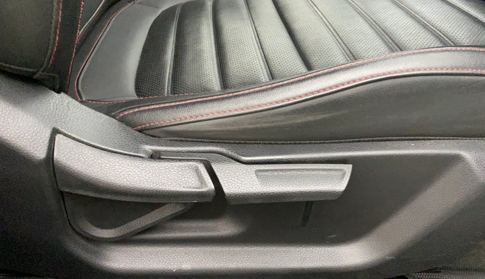 2019 KIA SELTOS GTK 1.4 PETROL, Petrol, Manual, 1,15,048 km, Driver Side Adjustment Panel