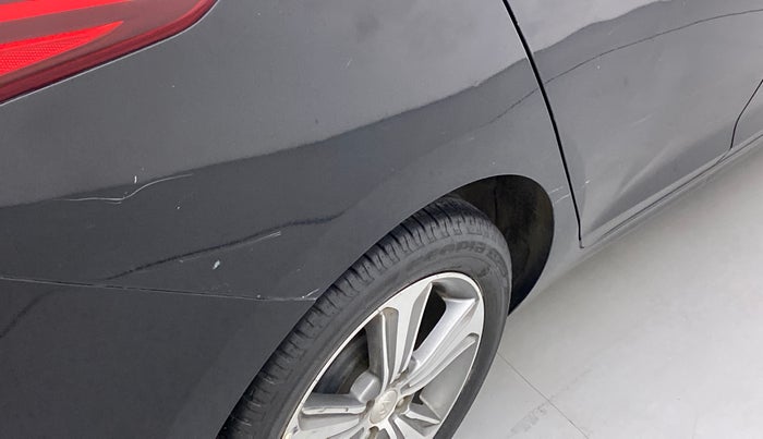 2019 Hyundai Verna 1.6 VTVT SX, Petrol, Manual, 29,095 km, Right quarter panel - Slightly dented