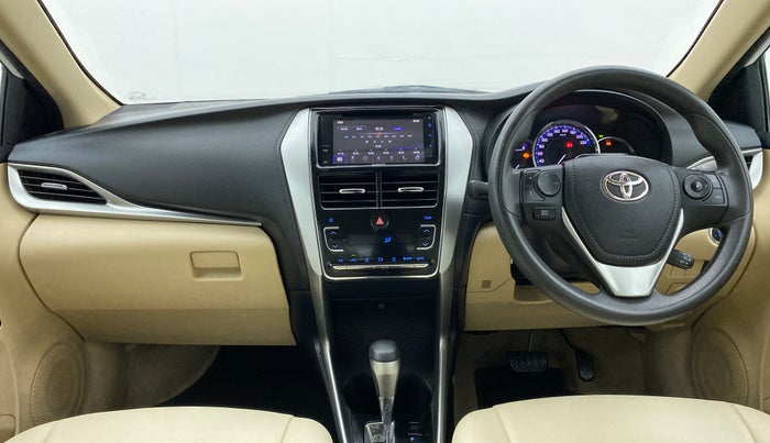 2018 Toyota YARIS V CVT, Petrol, Automatic, 27,748 km, Dashboard