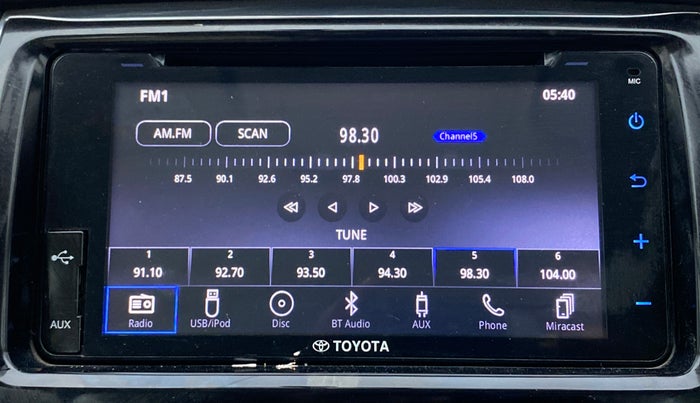 2018 Toyota YARIS V CVT, Petrol, Automatic, 27,748 km, Infotainment System