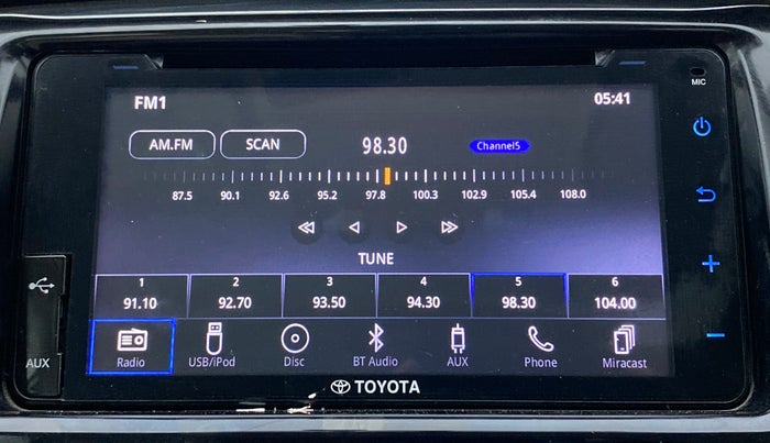 2018 Toyota YARIS V CVT, Petrol, Automatic, 27,748 km, Touchscreen Infotainment System