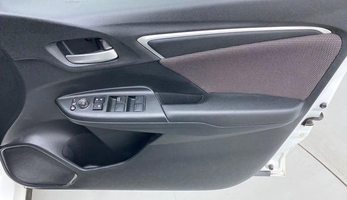 2019 Honda WR-V 1.2L I-VTEC VX MT, Petrol, Manual, 32,139 km, Driver Side Door Panels Control