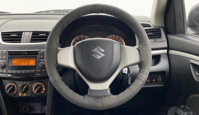 2015 Maruti Swift VXI, Petrol, Manual, 40,861 km, Steering Wheel Close Up