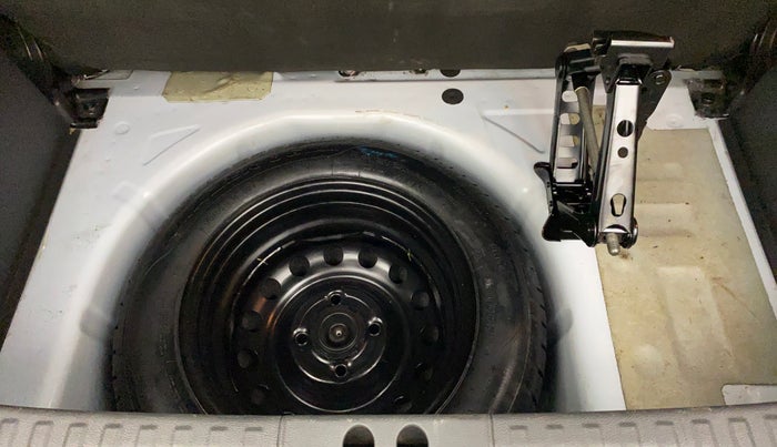 2018 Ford FREESTYLE TITANIUM 1.2 TI-VCT MT, Petrol, Manual, 16,203 km, Spare Tyre