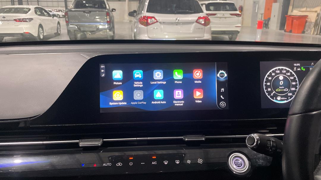 2023 Chery Omoda 5 Bx (basic Version), Automatic, 22747 km, Infotainment System