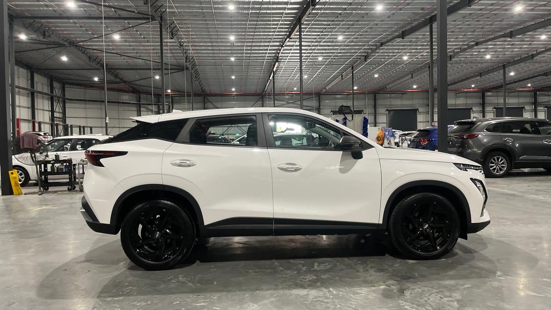 2023 Chery Omoda 5 Bx (basic Version), Automatic, 22747 km, Right Side View
