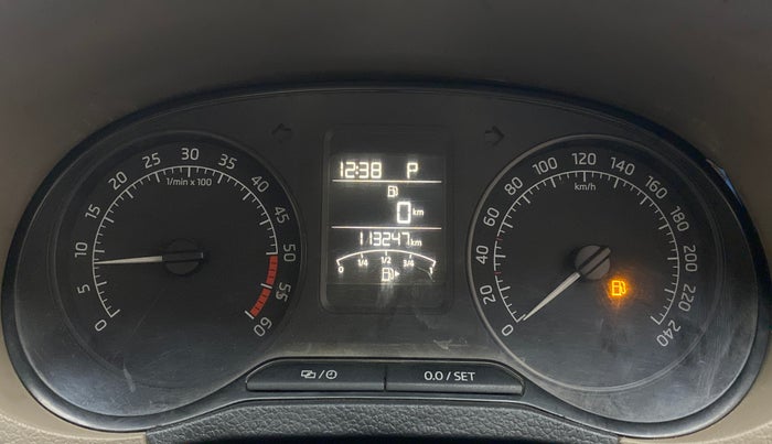 2015 Skoda Rapid AMBITION 1.5 TDI AT, Diesel, Automatic, 1,13,246 km, Odometer Image