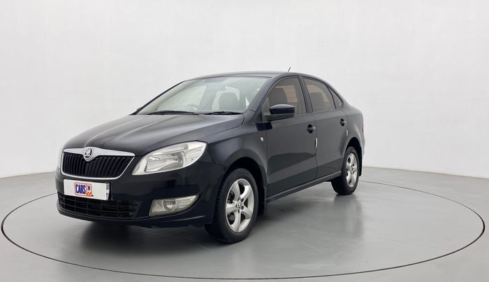 2015 Skoda Rapid AMBITION 1.5 TDI AT, Diesel, Automatic, 1,13,246 km, Left Front Diagonal