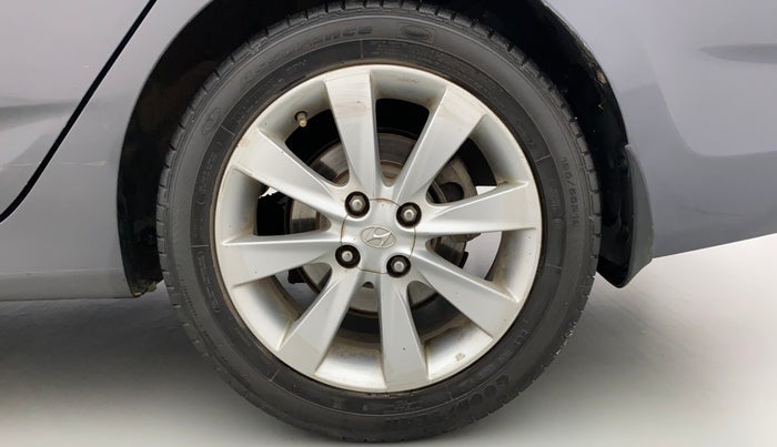 2012 Hyundai Verna FLUIDIC 1.6 VTVT SX, CNG, Manual, 1,00,672 km, Left Rear Wheel